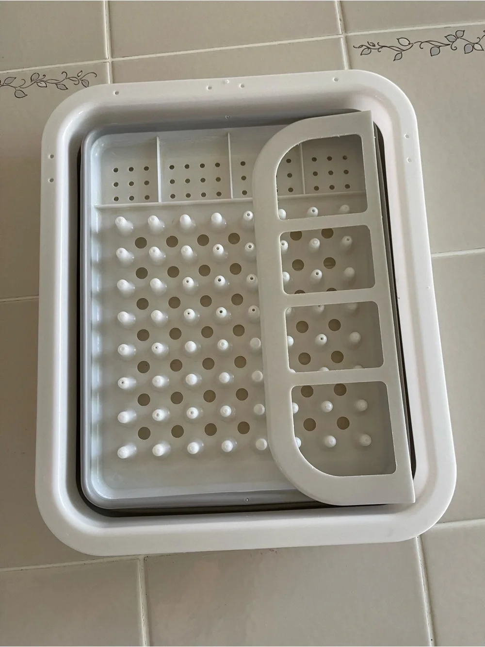 Compact Collapsible Dish Drying Rack - White & Gray